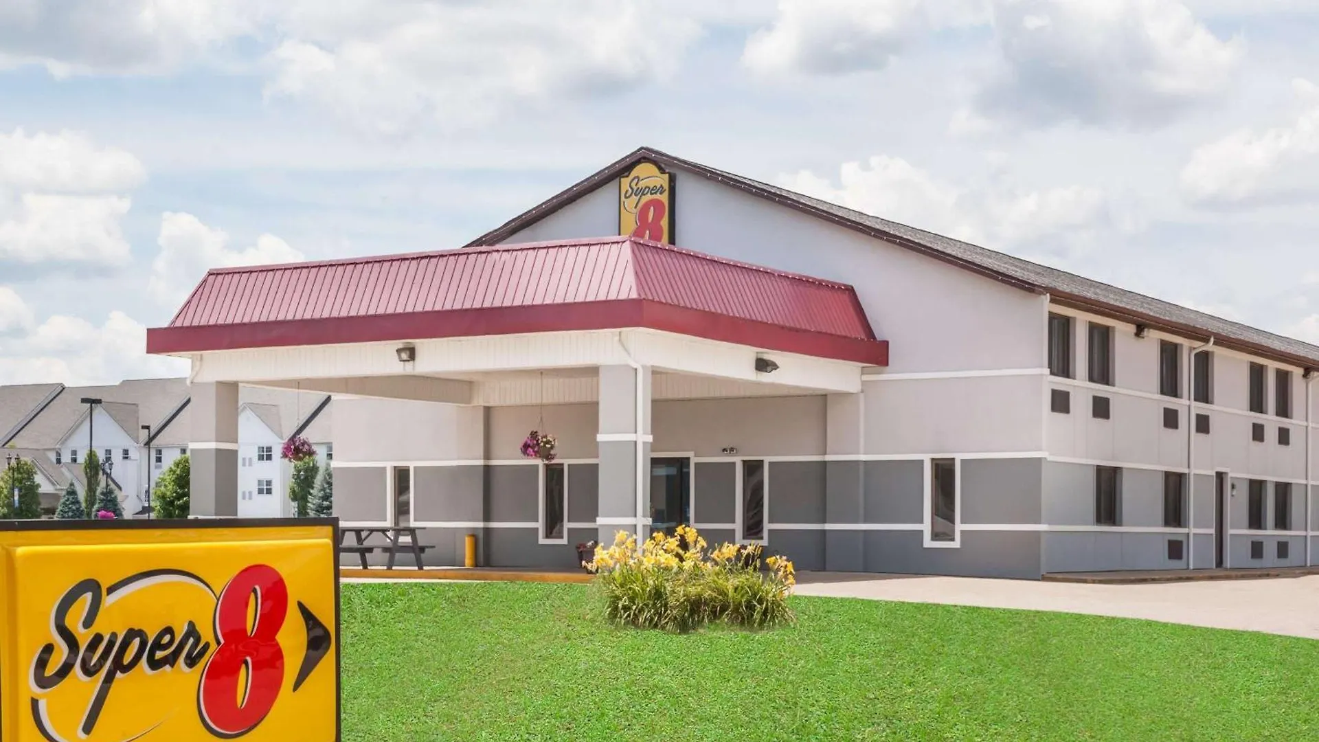 Where to Stay in Indiana: 5 Best Central Hotels