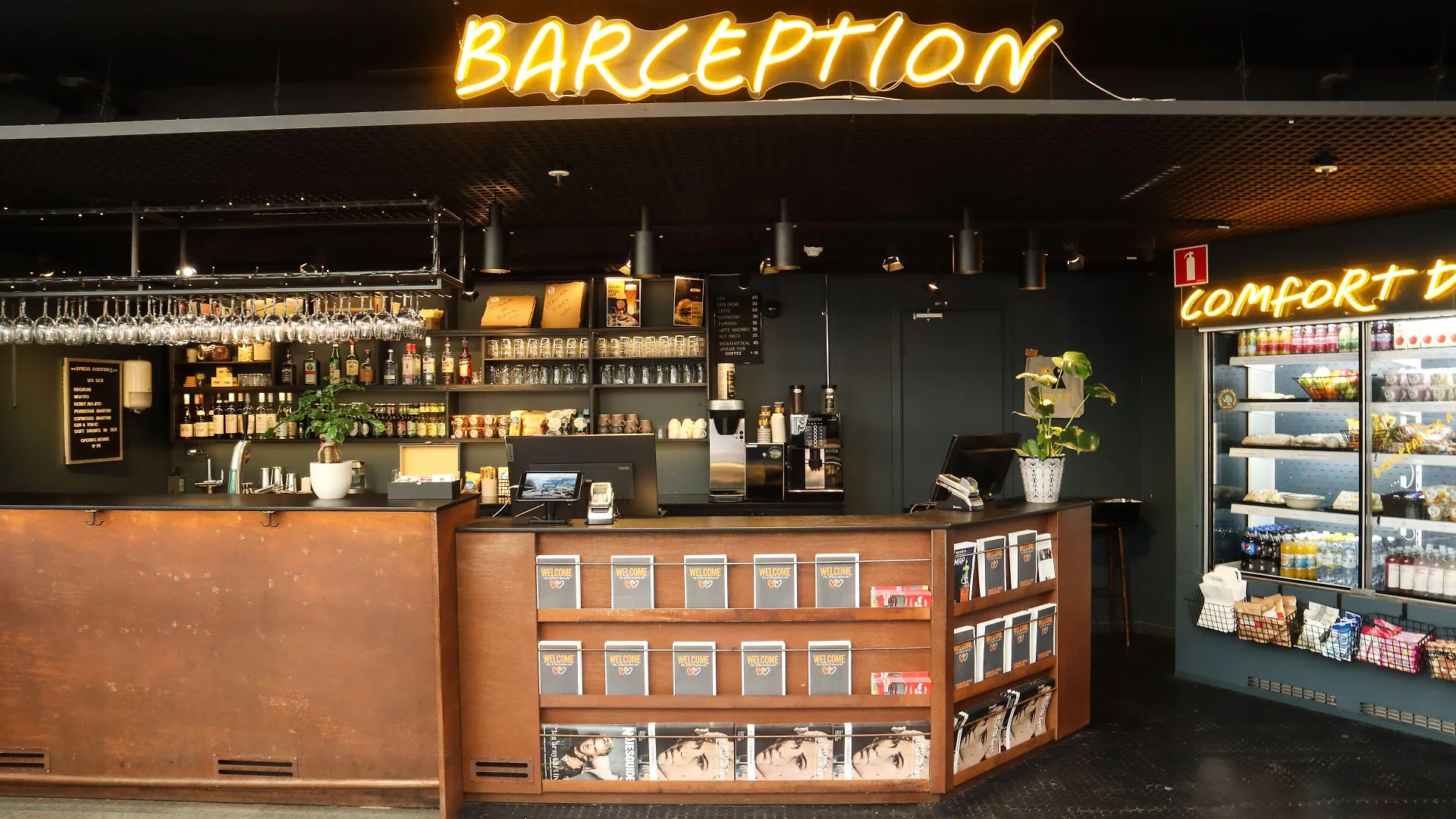 15 Airport Hotels in Norrmalm That Make Early Flights Easy