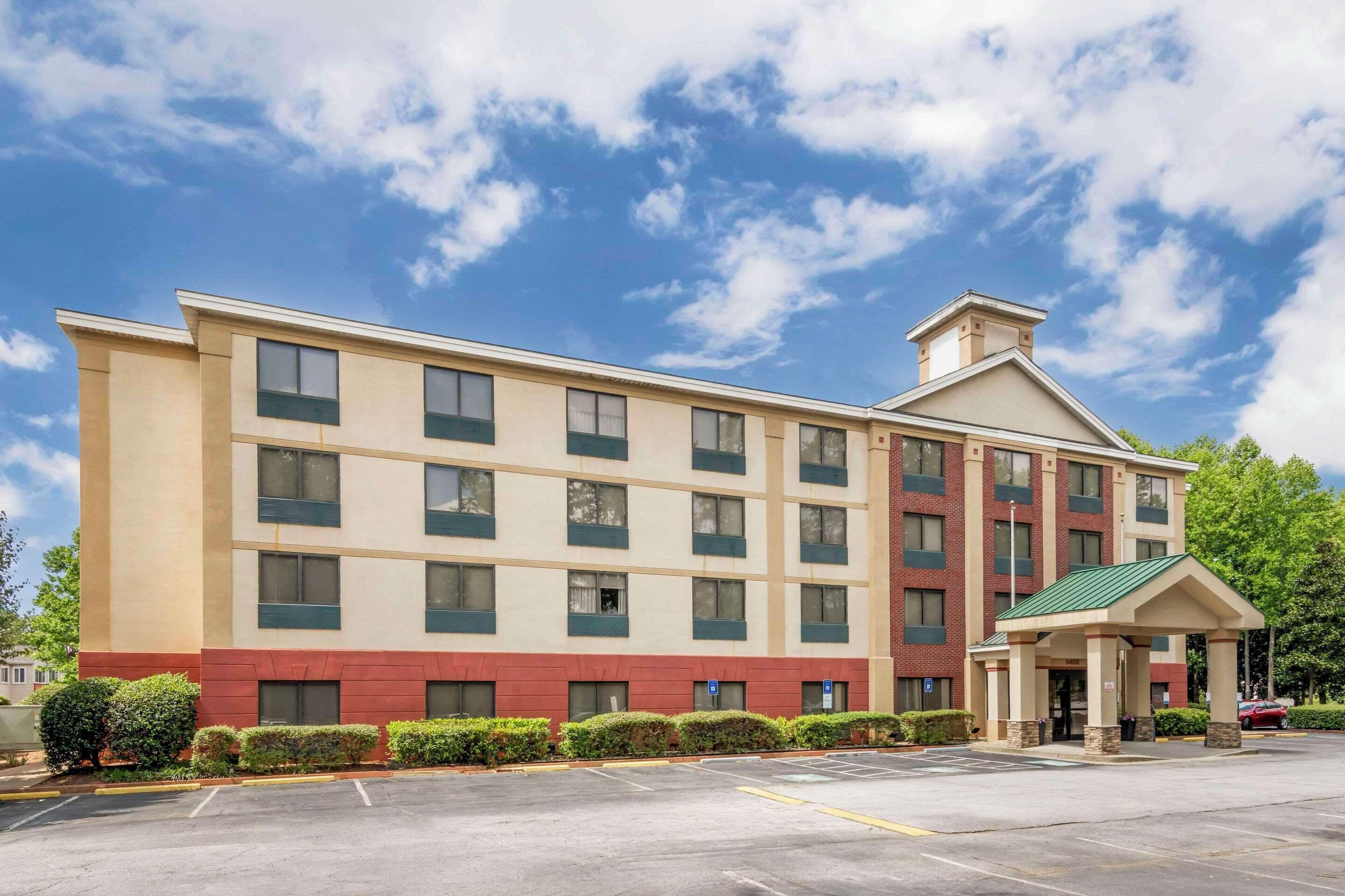 4 Golf Hotels Near Ocee Park That Deliver on the Course